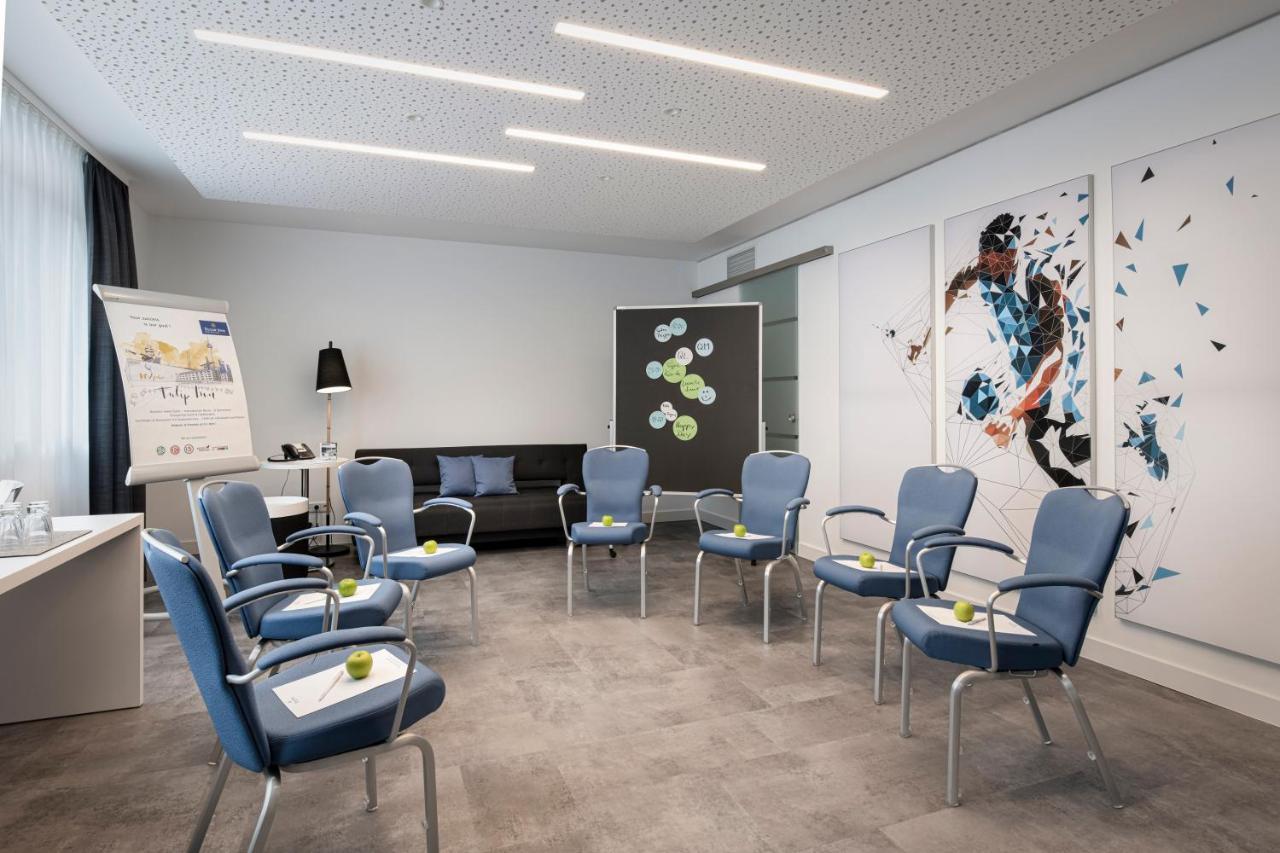 Tulip Inn Hotel Duesseldorf Arena מראה חיצוני תמונה