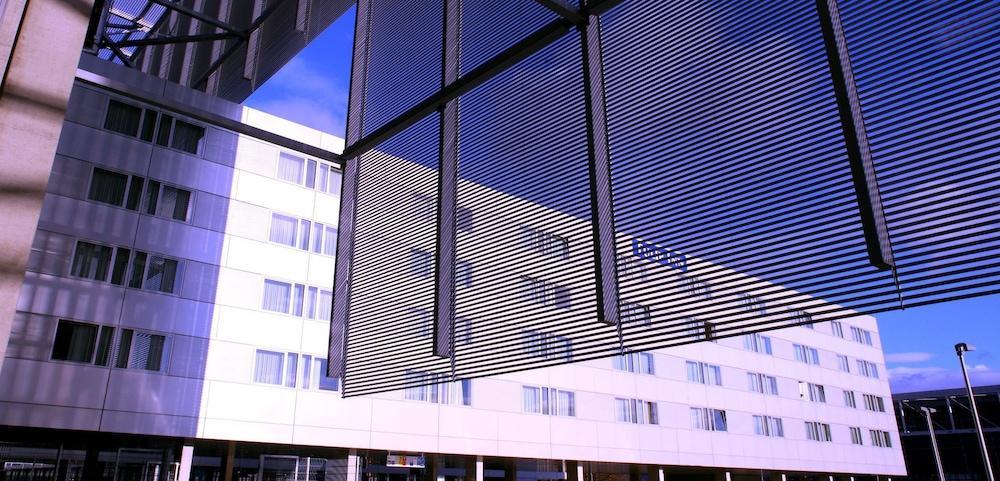 Tulip Inn Hotel Duesseldorf Arena מראה חיצוני תמונה