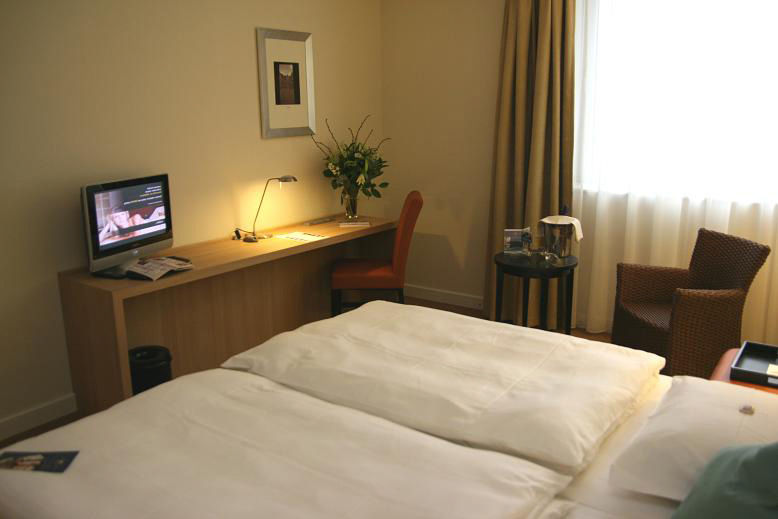 Tulip Inn Hotel Duesseldorf Arena חדר תמונה